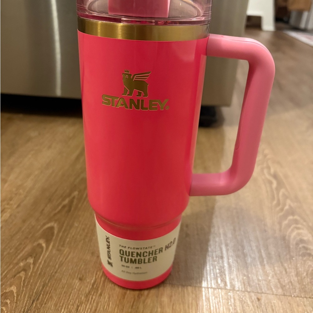 Stanley Vibrant Pink Tumbler